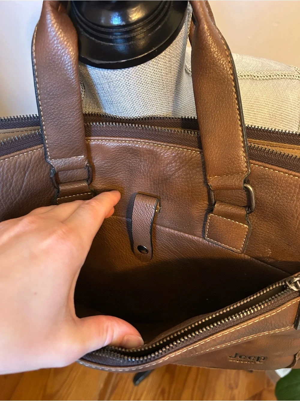 Jeep Brown Leather Briefcase Messenger Bag